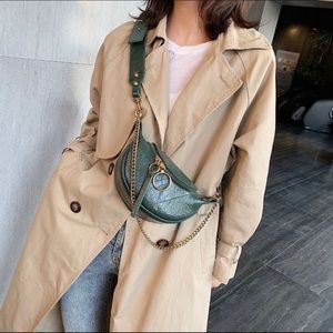 Brand new/never worn mini shoulder bag